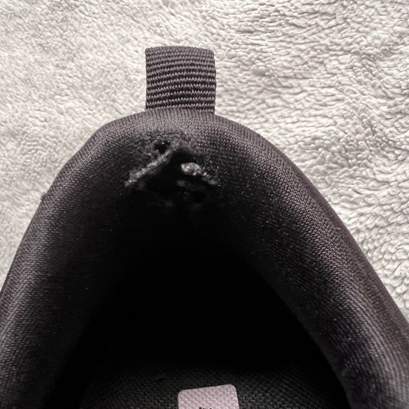 Hoka One One Bondi 8 Women's Wide Cushioned Running Shoe Sneaker Black White 8.5 - Picture 10 of 17